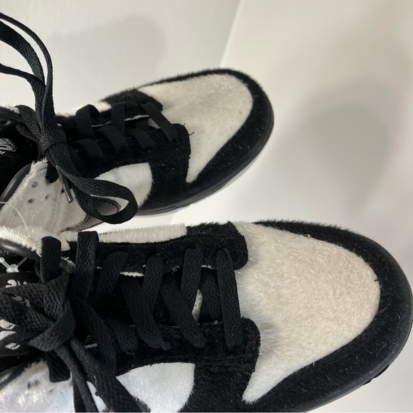 Rare Nike panda fur shoes - Picture 12 of 13